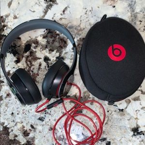 Beats by Dre Solo 2 Wired Headphones